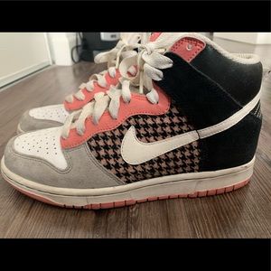 Nike Dunks